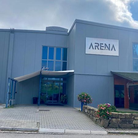 Penzion Arenaostrov Trenčín 외부 사진