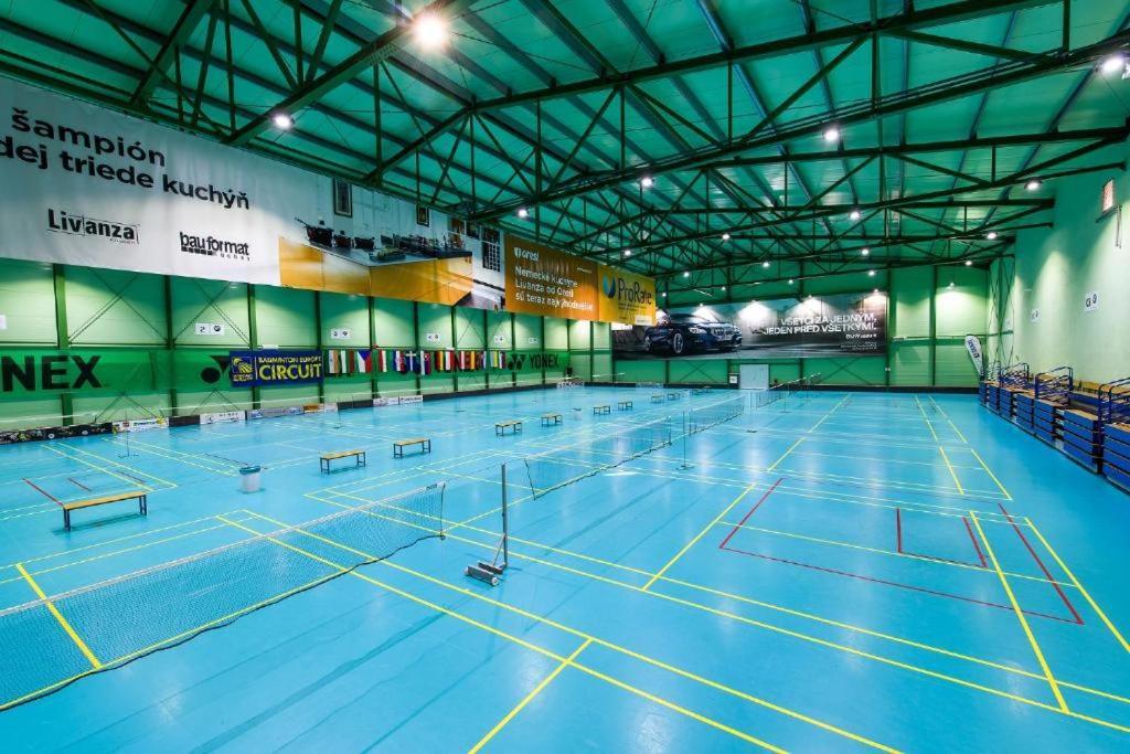 Penzion Arenaostrov Trenčín 외부 사진
