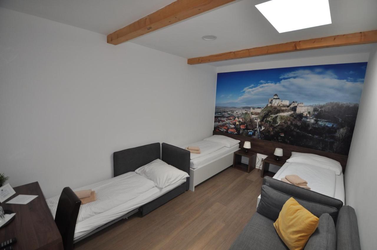 Penzion Arenaostrov Trenčín 외부 사진